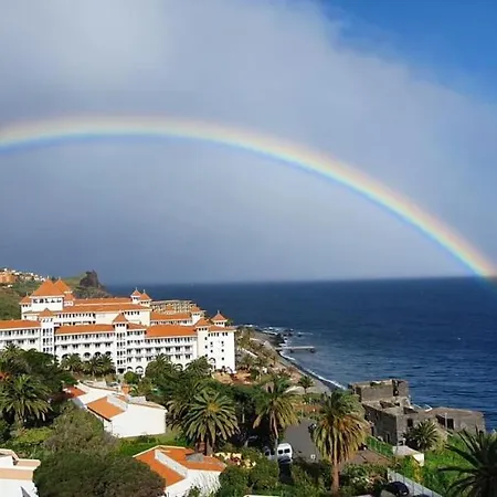Lua Do Mar Canico (Madeira)